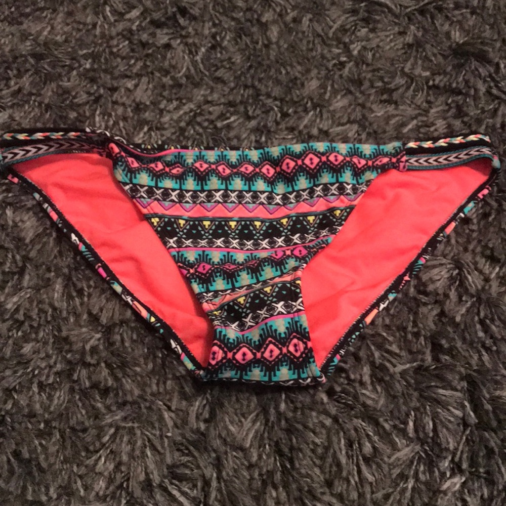 Tribal Bikini Bottom!